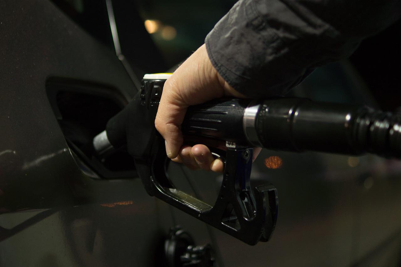 Government tries to help cushion petrol price increases